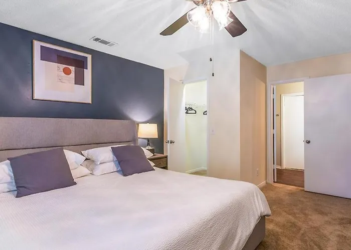 Landing - Modern With Amazing Amenities Apartment Winston-Salem