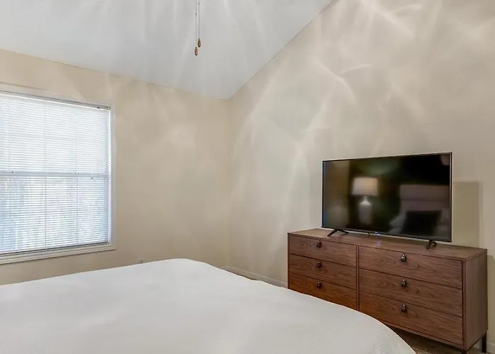 Landing - Modern With Amazing Amenities Apartment *